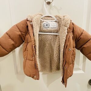 Cozy Tan Puffer Jacket with Fleece Lining